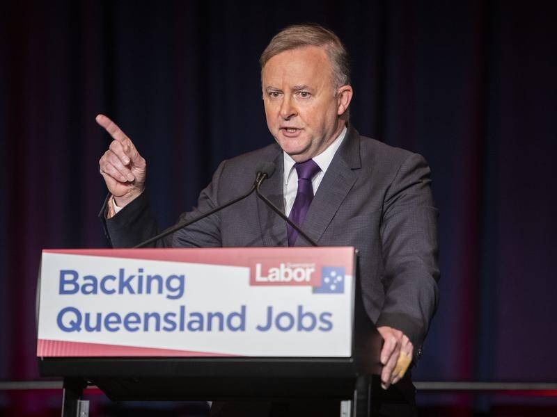 Militant union officials have refused to stand for Labor leader Anthony Albanese in WA.
