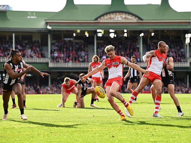 Chad Warner has helped the Sydney Swans to a 27-point win over Collingwood at the SCG. (Dan Himbrechts/AAP PHOTOS)