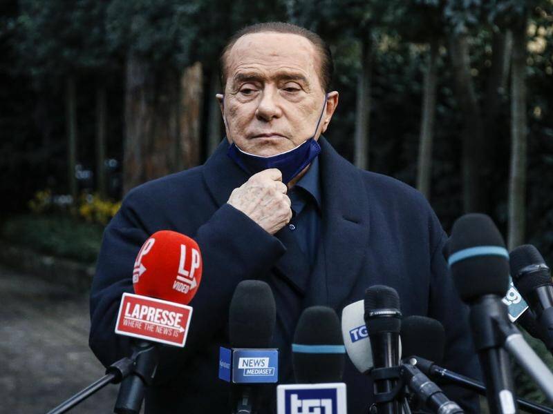Former Italian prime minister Silvio Berlusconi has withdrawn from the presidential race.