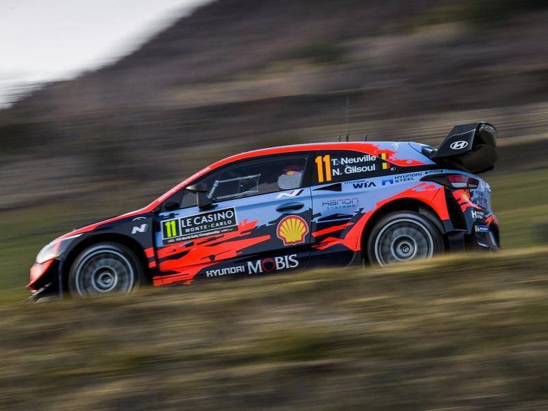 Belgian Thierry Neuville has powered to victory in the WRC's season-opening Monte Carlo Rally.