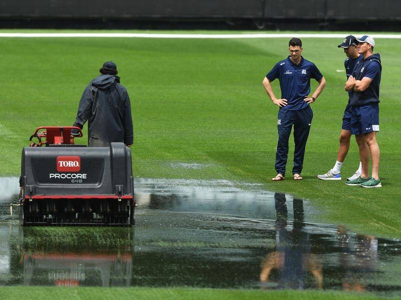 Victoria's bid for a Sheffield Shield win over South Australia was thwarted by rain.